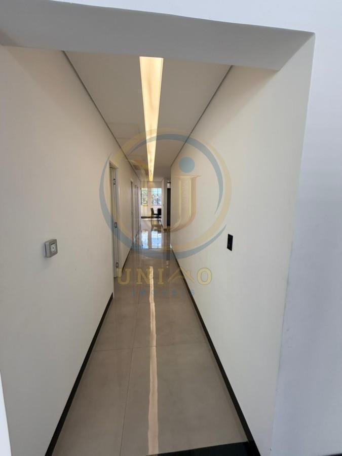Casa, Santa Maria, 4 Quartos, 2 Vagas, 1 Suíte