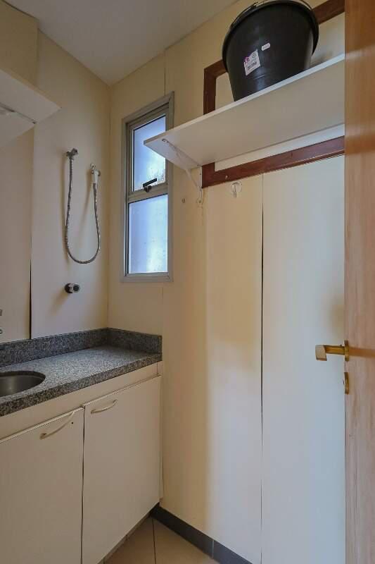 Andar, Santa Efigênia, 0 Quarto, 4 Vagas