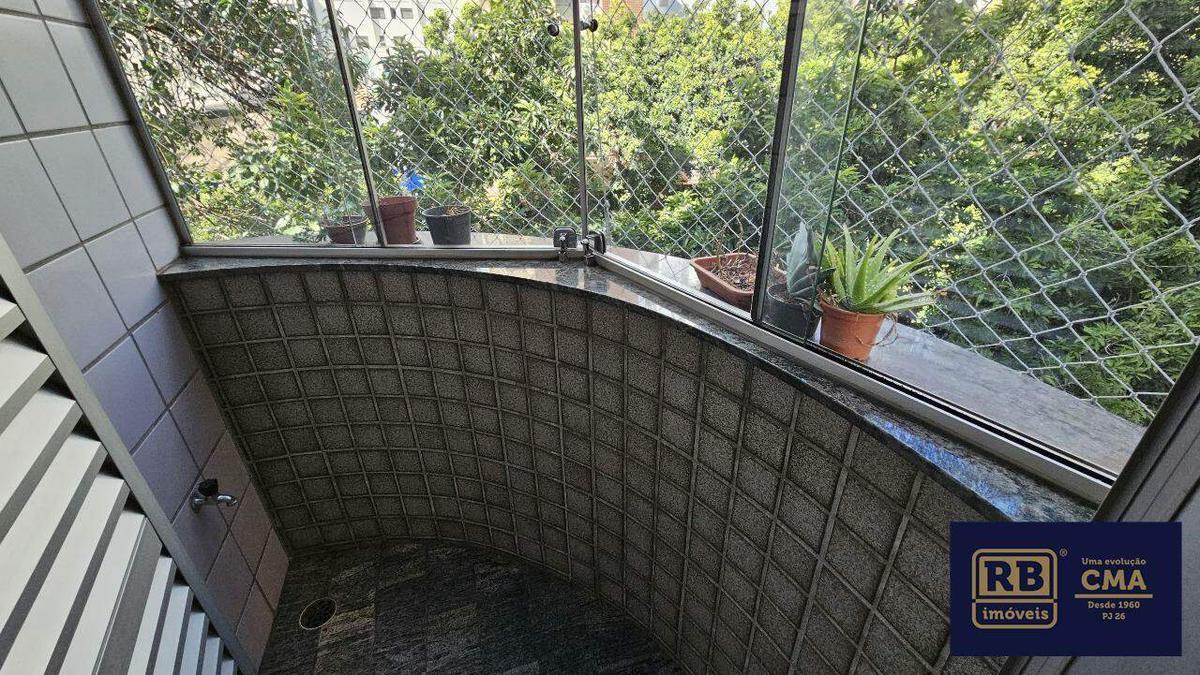 Apartamento, Funcionários, 4 Quartos, 2 Vagas, 1 Suíte