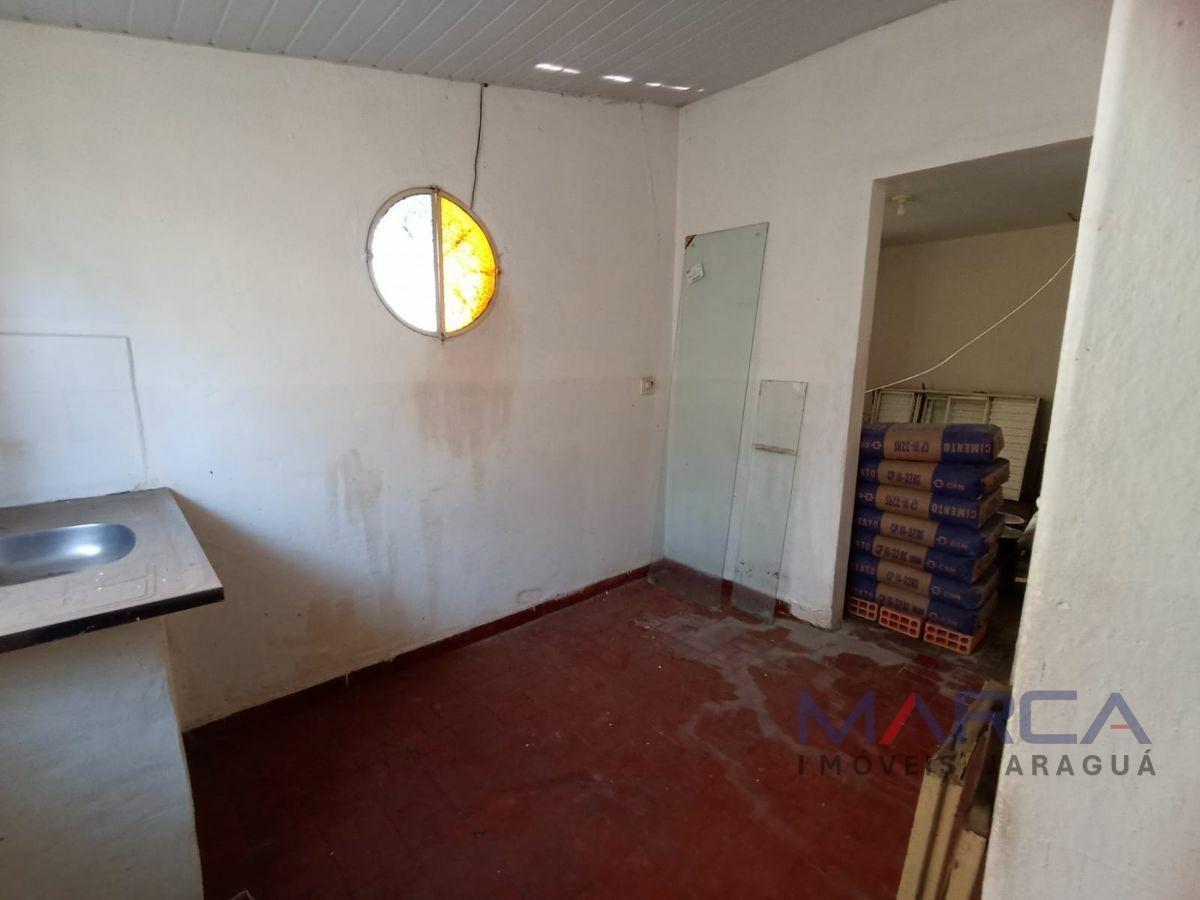 Lote, Carlos Prates, 8 Quartos, 3 Vagas