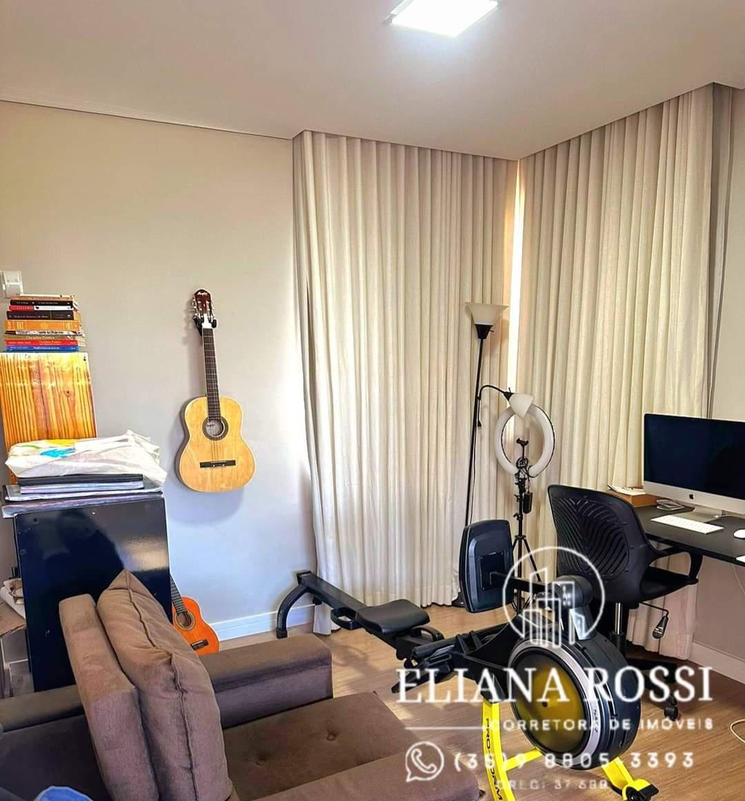 Casa, Vila Verde, 4 Quartos, 8 Vagas, 3 Suítes