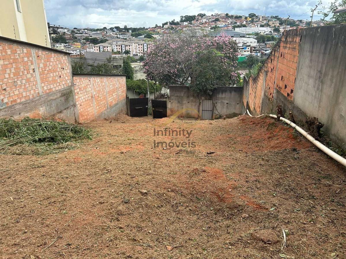 Lote, João Pinheiro, 0 Quarto