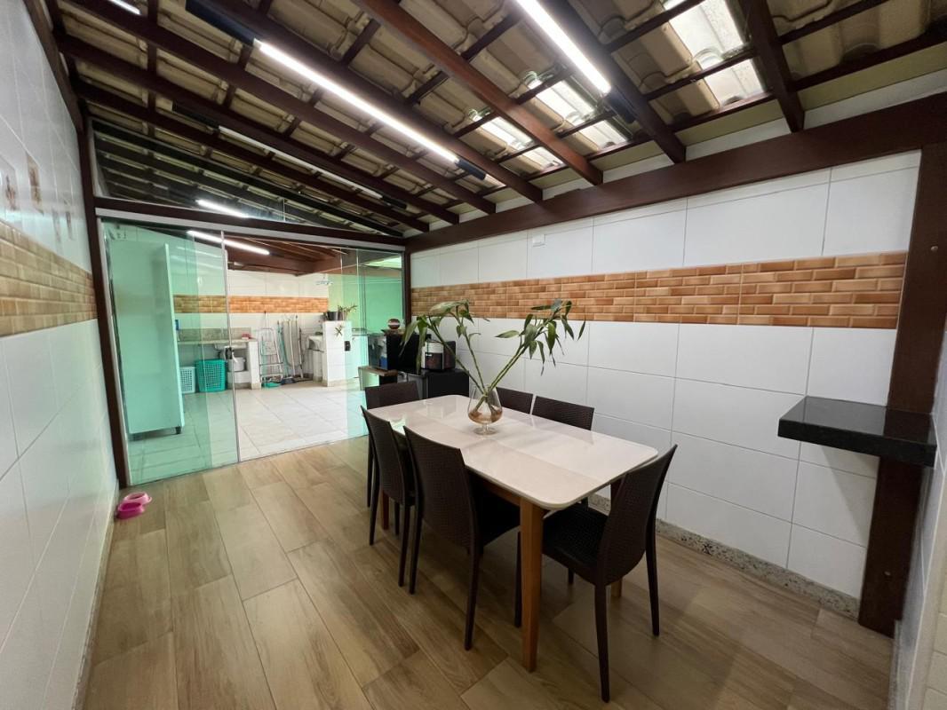 Apartamento, Jaraguá, 4 Quartos, 2 Vagas, 1 Suíte