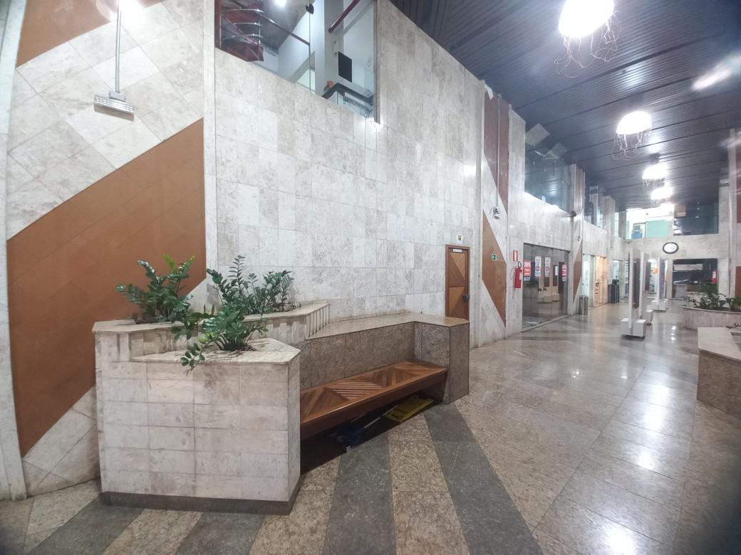 Andar, Savassi, 0 Quarto, 1 Vaga