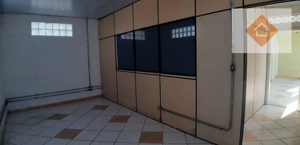 Galpão, Novo Glória, 0 Quarto, 20 Vagas