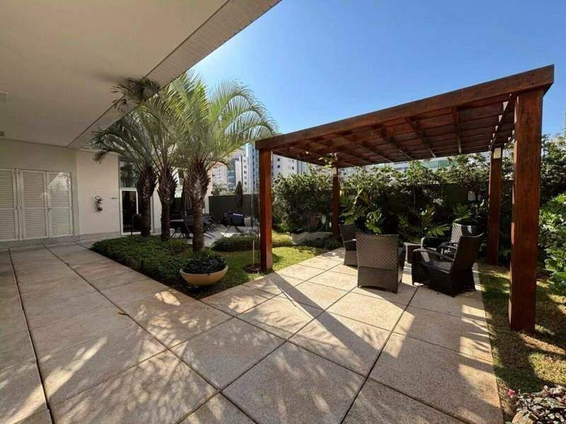 Apartamento, Funcionários, 4 Quartos, 4 Vagas, 2 Suítes