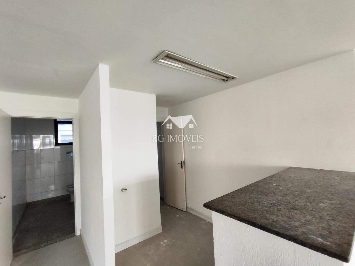 Andar, Estoril, 0 Quarto, 5 Vagas
