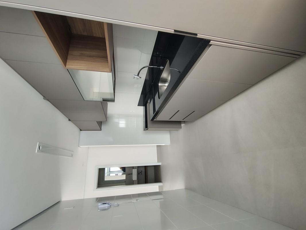 Apartamento, Sagrada Família, 3 Quartos, 2 Vagas, 1 Suíte