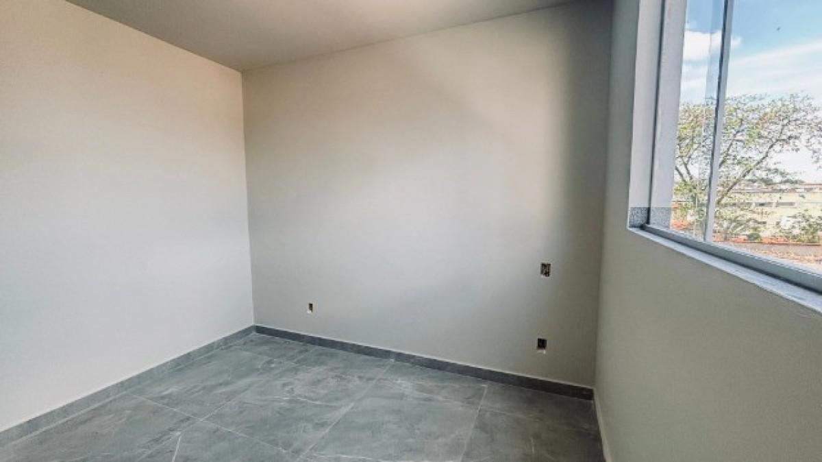 Casa, Mantiqueira, 2 Quartos, 2 Vagas
