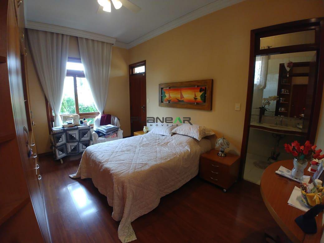 Casa, Jardim Riacho das Pedras, 4 Quartos, 15 Vagas, 3 Suítes