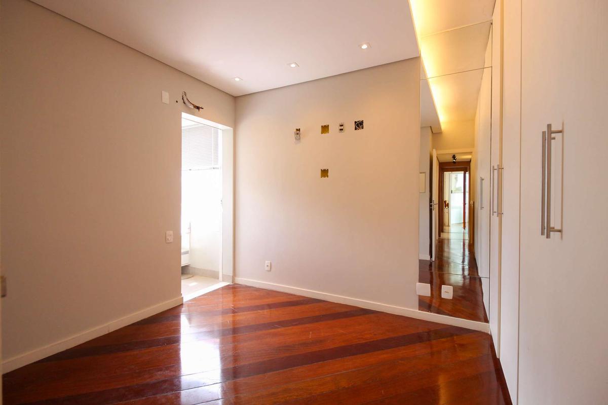 Apartamento, Lourdes, 2 Quartos, 2 Vagas, 1 Suíte