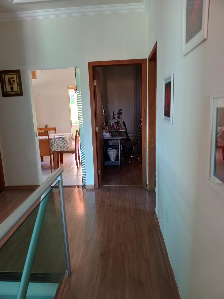 Casa, Nossa Senhora do Carmo, 3 Quartos, 4 Vagas, 1 Suíte