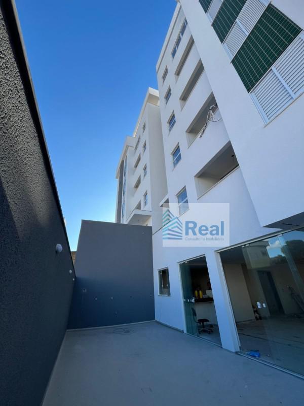 Apartamento, Sagrada Família, 3 Quartos, 3 Vagas, 1 Suíte