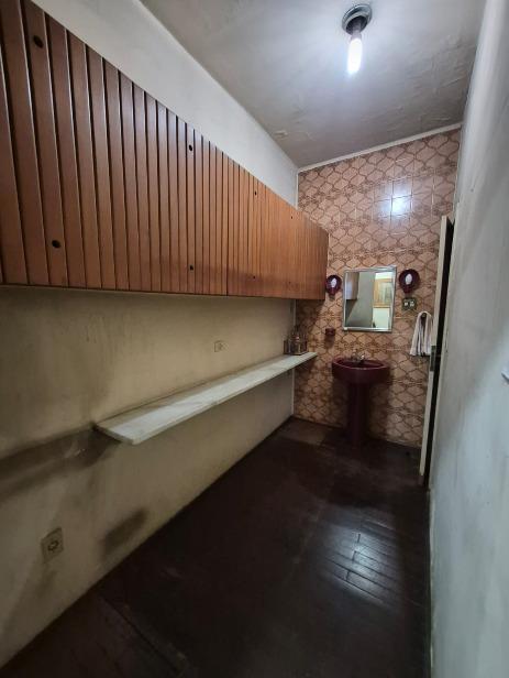 Andar, Centro, 0 Quarto, 0 Vaga