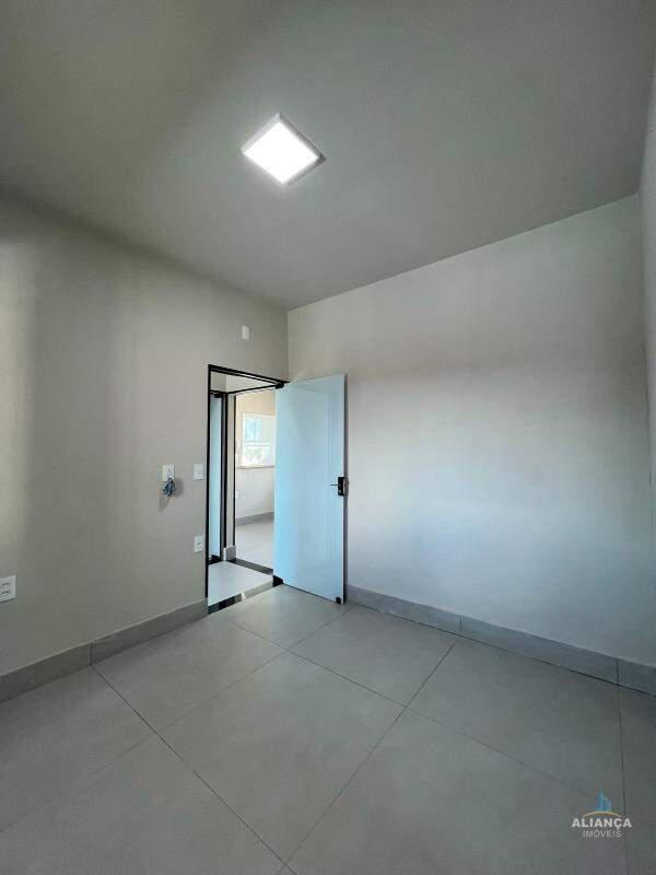 Apartamento, Centro, 2 Quartos, 0 Vaga