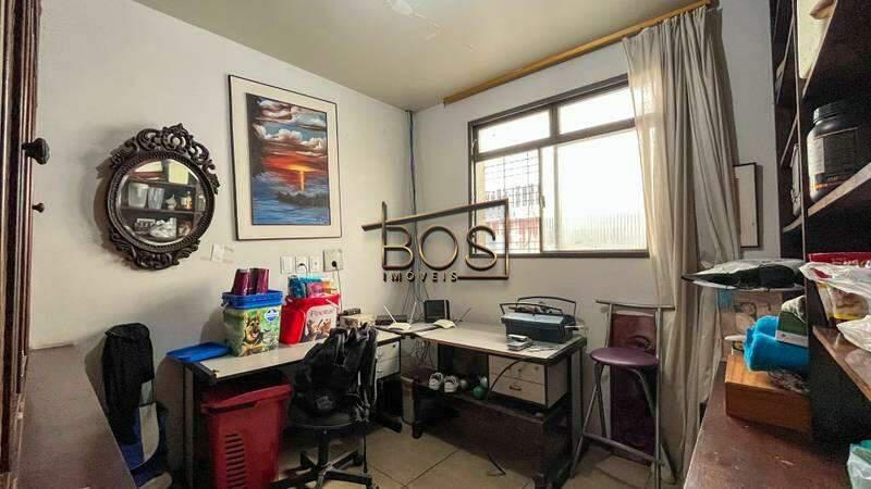 Casa, Serra, 7 Quartos, 8 Vagas, 2 Suítes