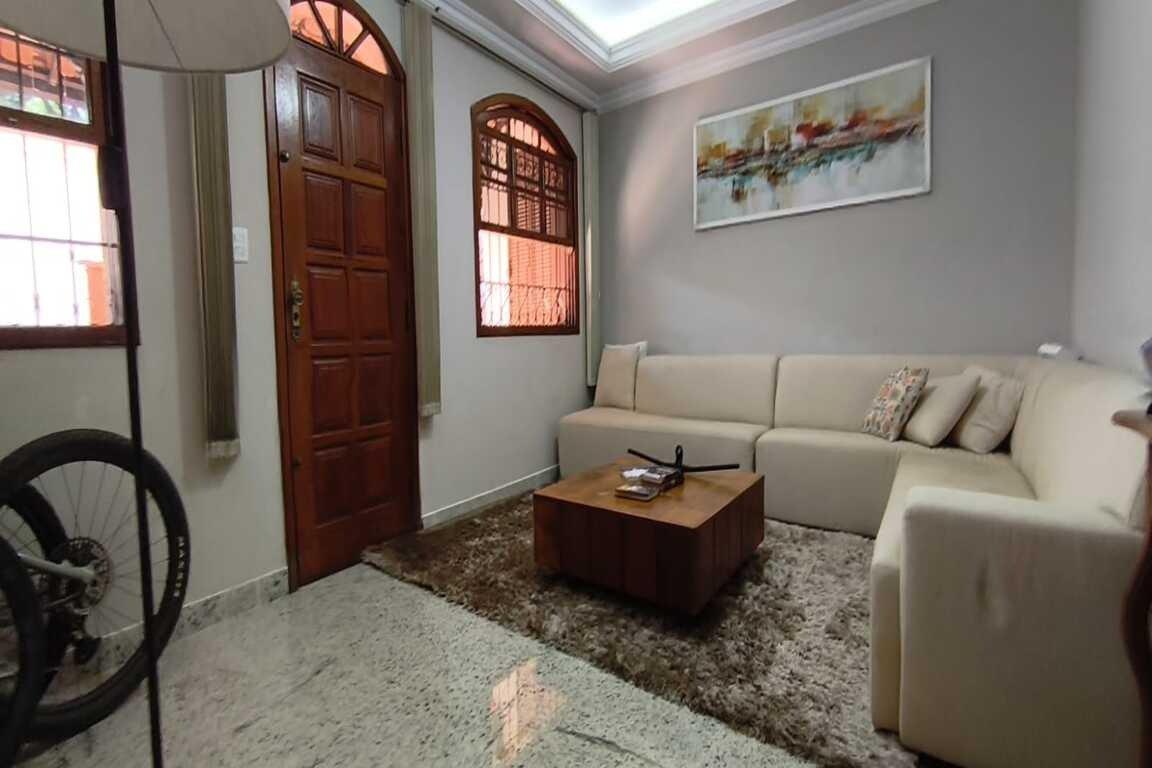 Casa, São Bernardo, 5 Quartos, 4 Vagas, 1 Suíte