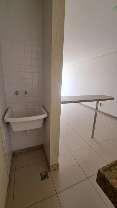 Quitinete, Centro, 1 Quarto, 1 Vaga