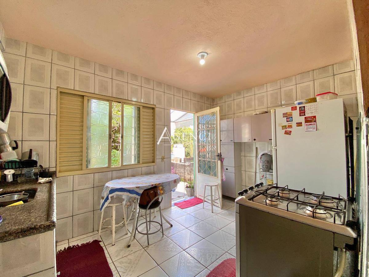 Casa, Santa Maria, 6 Quartos, 0 Vaga, 0 Suíte