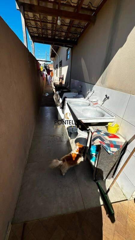 Casa, Nossa Senhora do Carmo, 3 Quartos, 2 Vagas, 1 Suíte