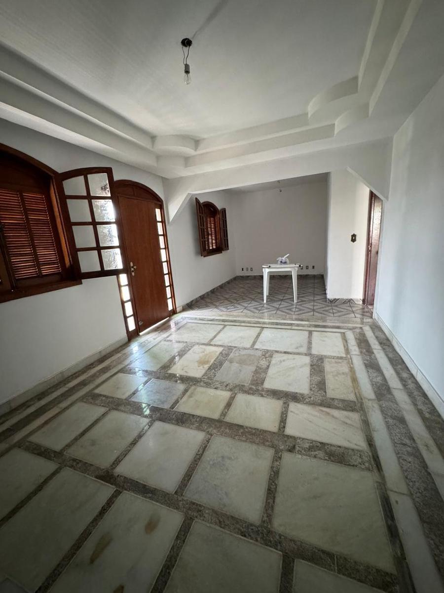 Casa, Céu Azul, 5 Quartos, 6 Vagas, 1 Suíte