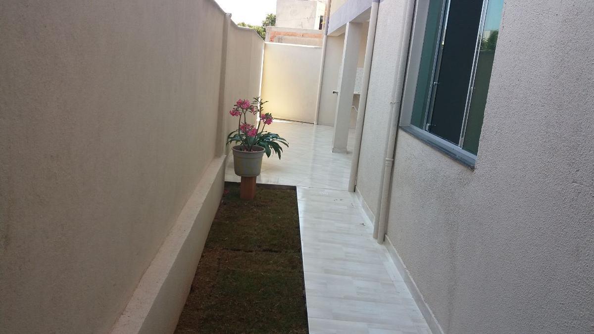 Casa, Xangri-lá, 3 Quartos, 2 Vagas, 2 Suítes