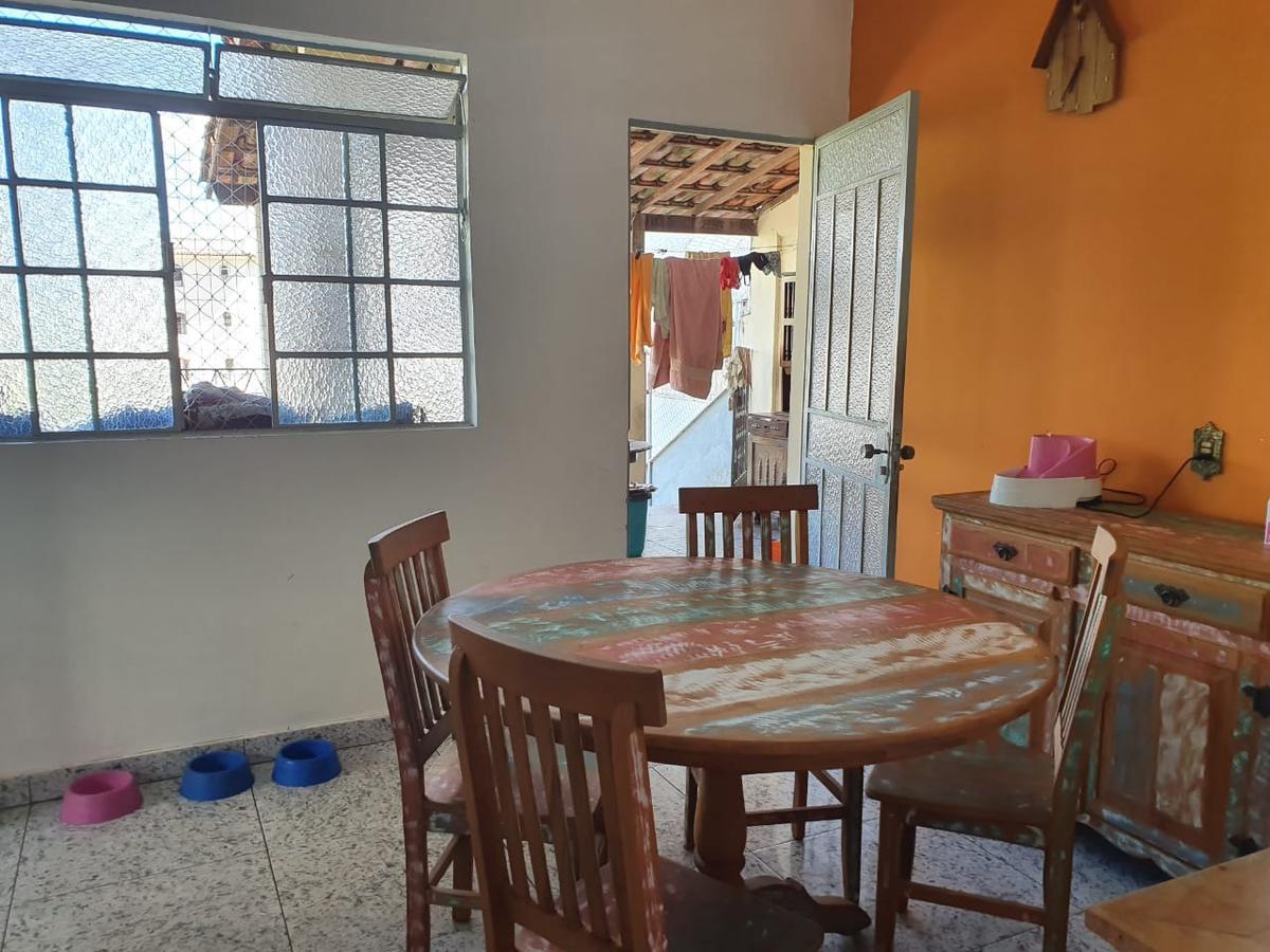 Casa, Sagrada Família, 4 Quartos, 2 Vagas