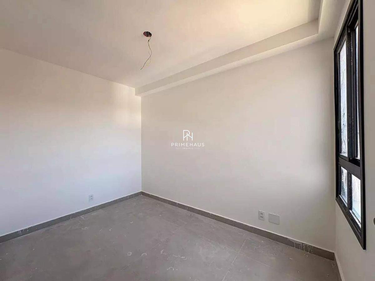 Cobertura, Jardim Industrial, 3 Quartos, 2 Vagas, 1 Suíte