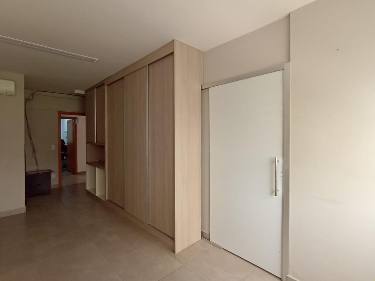 Sala, União, 0 Quarto, 0 Vaga