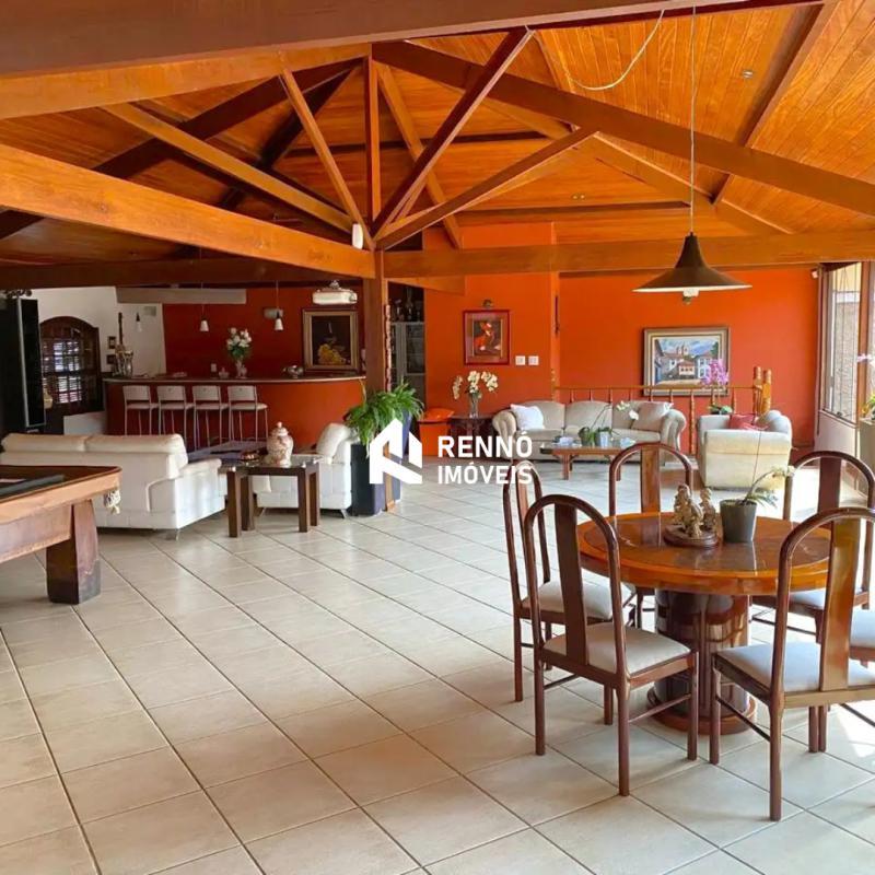 Casa, Santa Lúcia, 5 Quartos, 4 Vagas, 3 Suítes