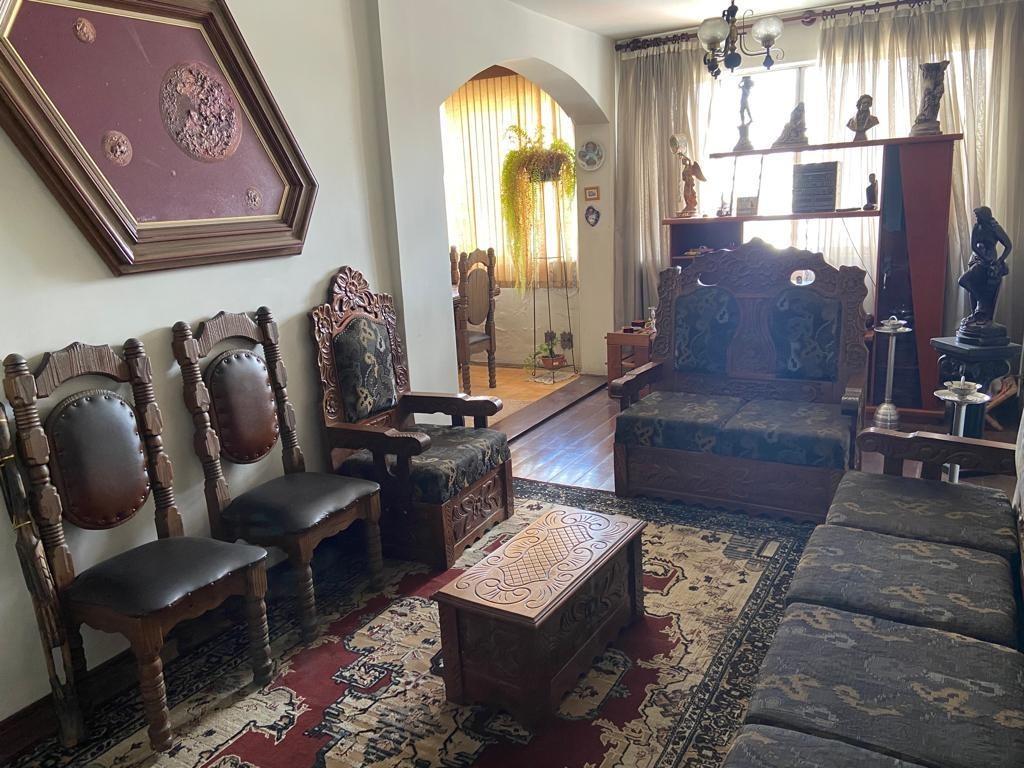 Apartamento, Barro Preto, 5 Quartos, 0 Vaga, 2 Suítes