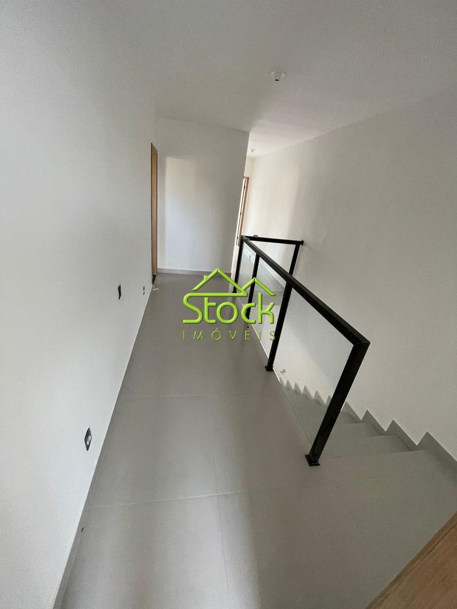Casa, Jardim Imperial, 3 Quartos, 2 Vagas, 1 Suíte