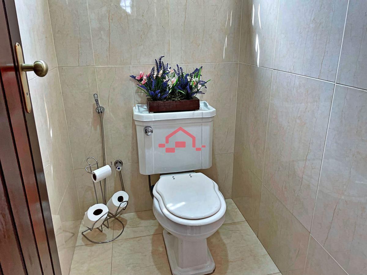 Casa, Trevo, 4 Quartos, 10 Vagas, 1 Suíte