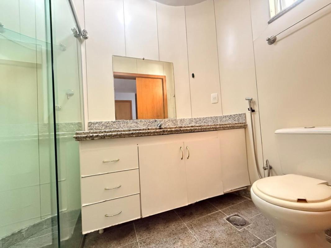 Apartamento, Funcionários, 4 Quartos, 2 Vagas, 1 Suíte