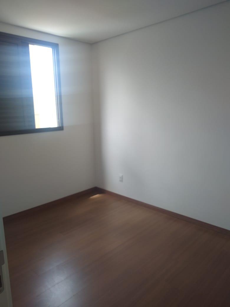 Apartamento, Calafate, 4 Quartos, 2 Vagas, 1 Suíte