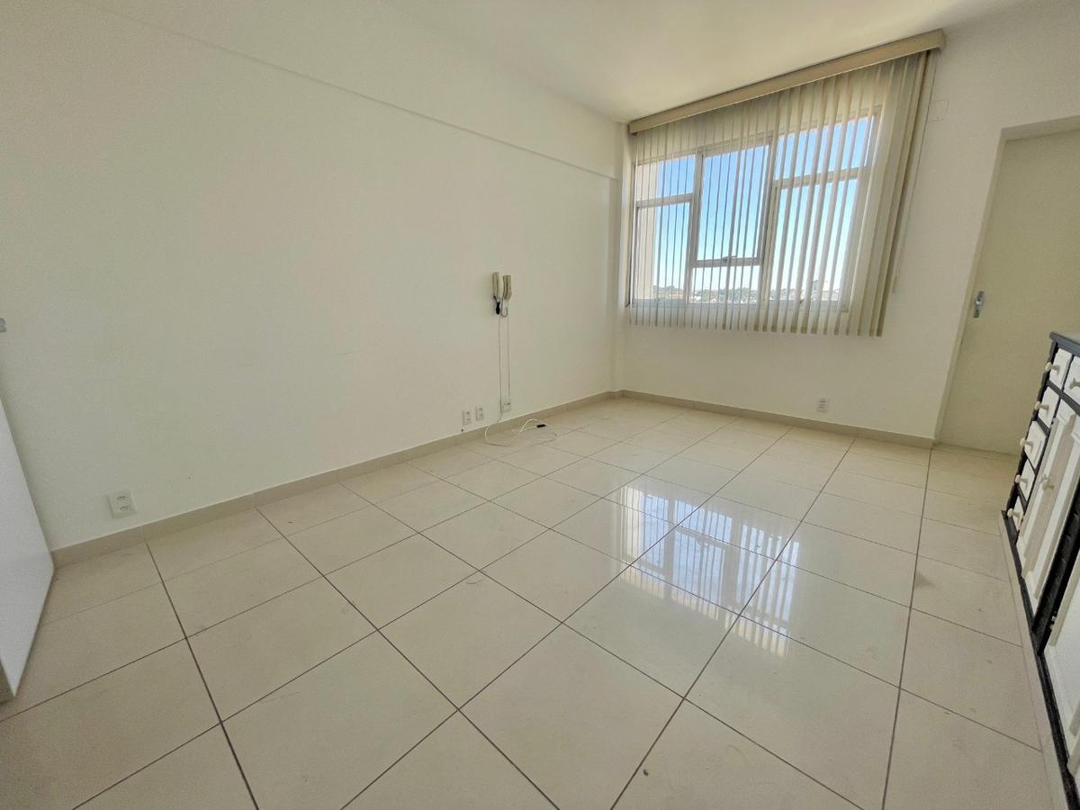 Sala, São José, 0 Quarto, 0 Vaga