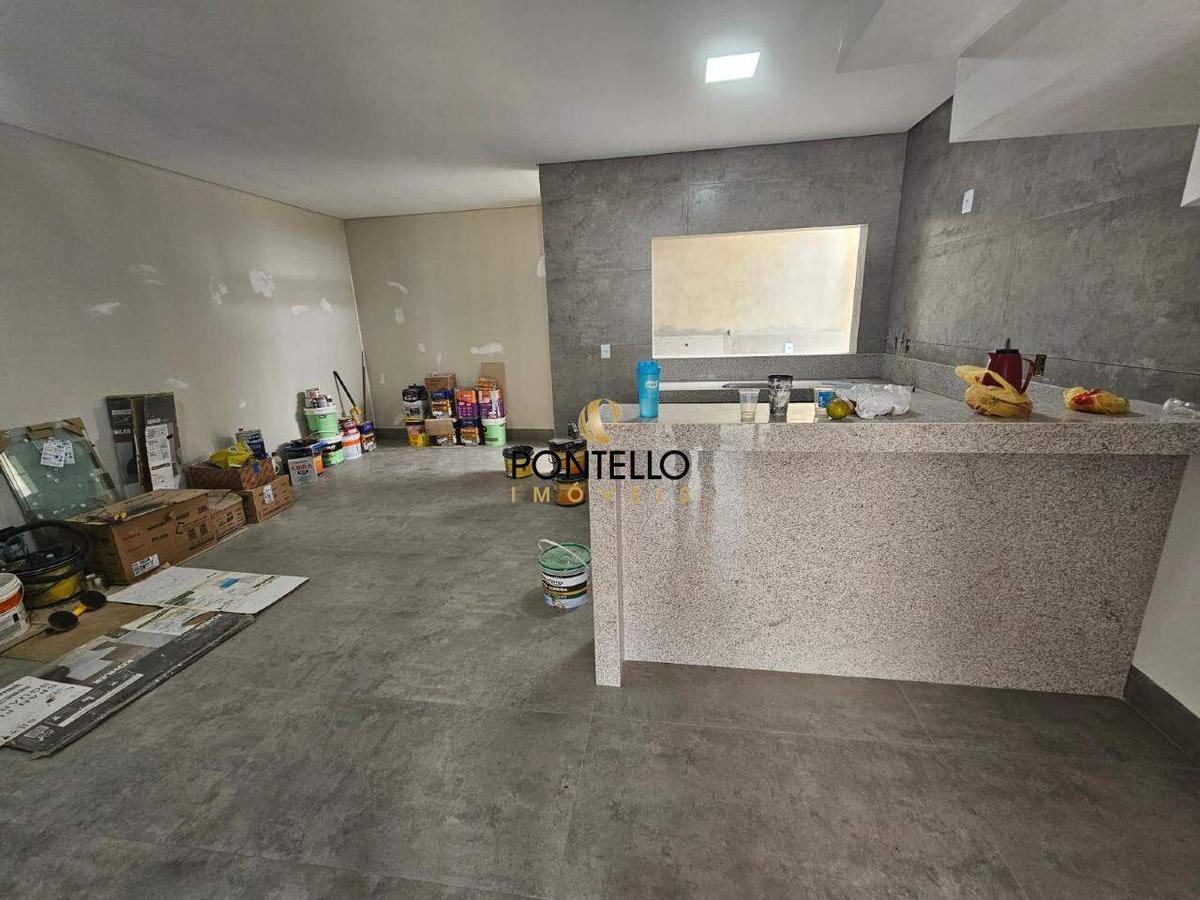 Casa, Santa Maria, 3 Quartos, 2 Vagas, 1 Suíte