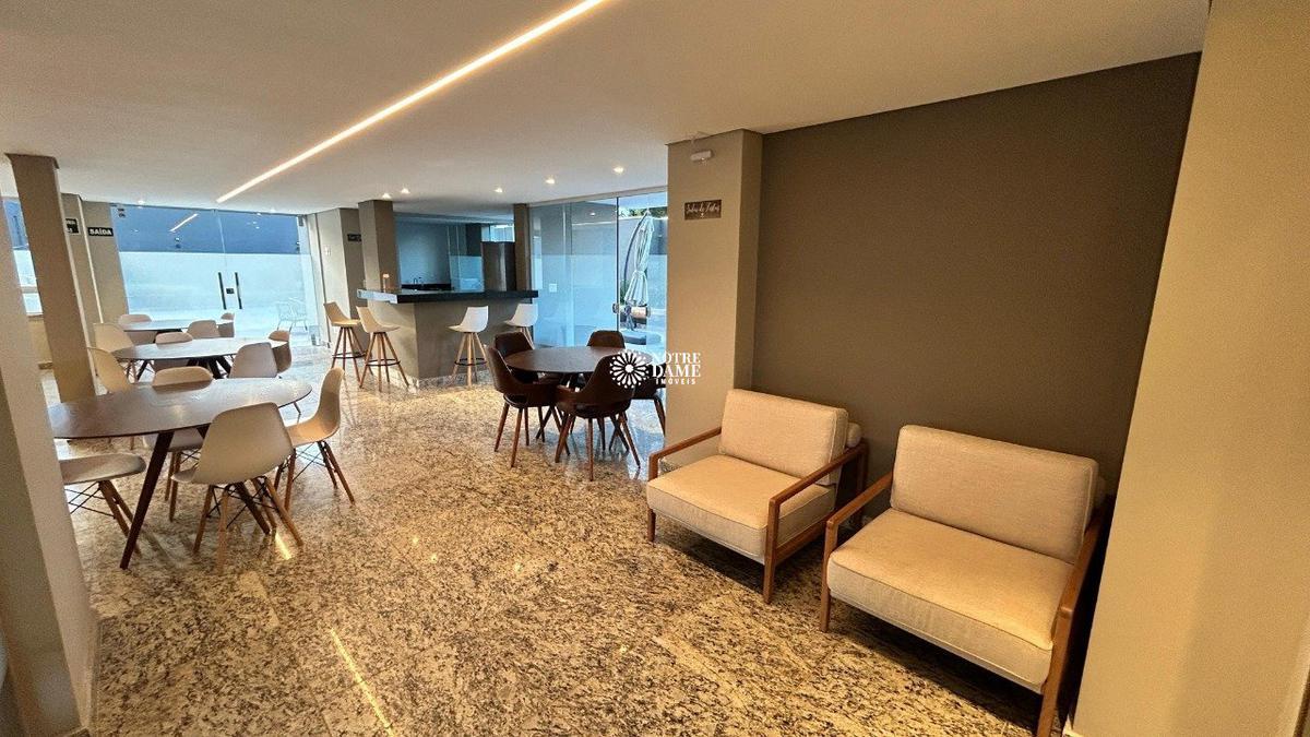 Apartamento, Sagrada Família, 3 Quartos, 2 Vagas, 1 Suíte