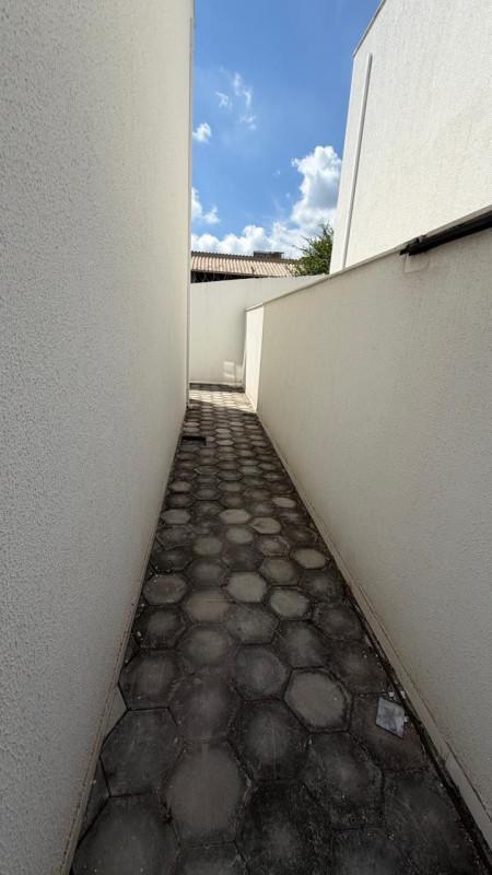 Casa, Masterville, 2 Quartos, 1 Vaga