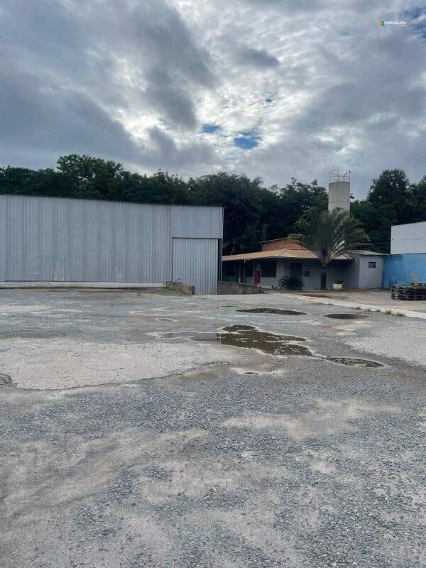 Galpão, Distrito Industrial Deputado Simão da Cunha, 0 Quarto, 0 Vaga