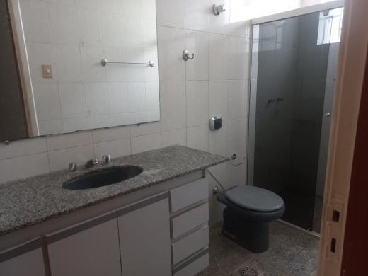 Casa Comercial, Jardim América, 3 Quartos, 2 Vagas