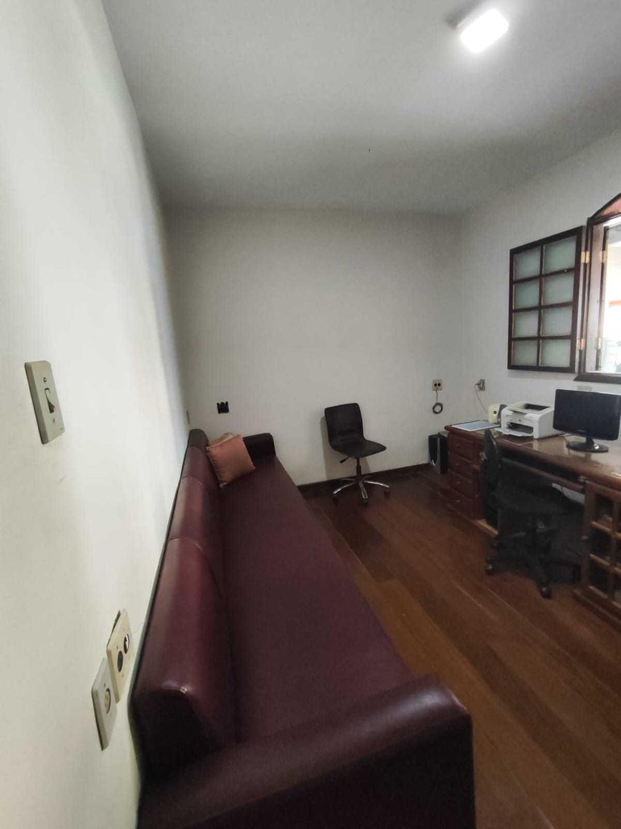 Casa, Planalto, 7 Quartos, 3 Vagas, 3 Suítes