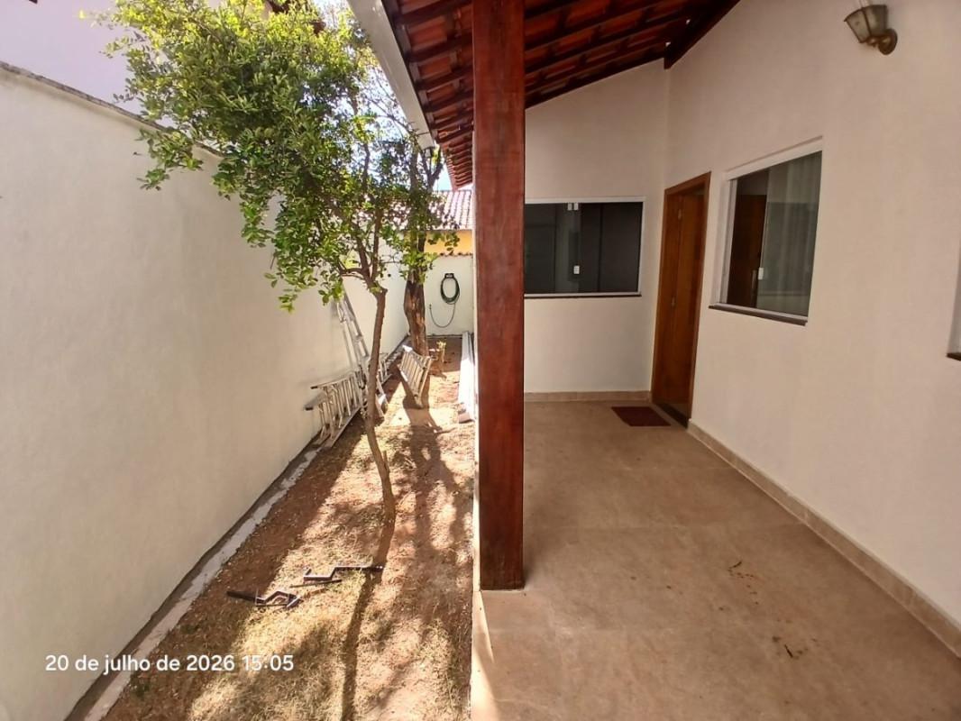 Casa, Itapoã, 2 Quartos, 1 Vaga, 2 Suítes