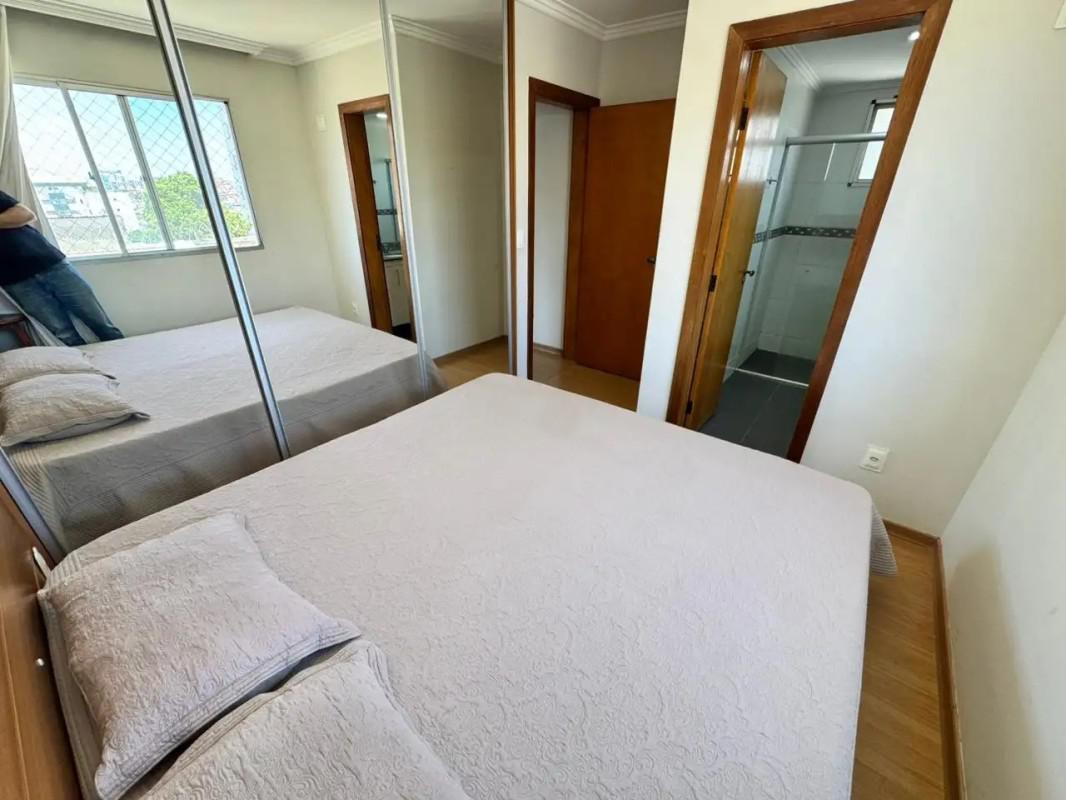 Apartamento, Sagrada Família, 3 Quartos, 2 Vagas, 1 Suíte