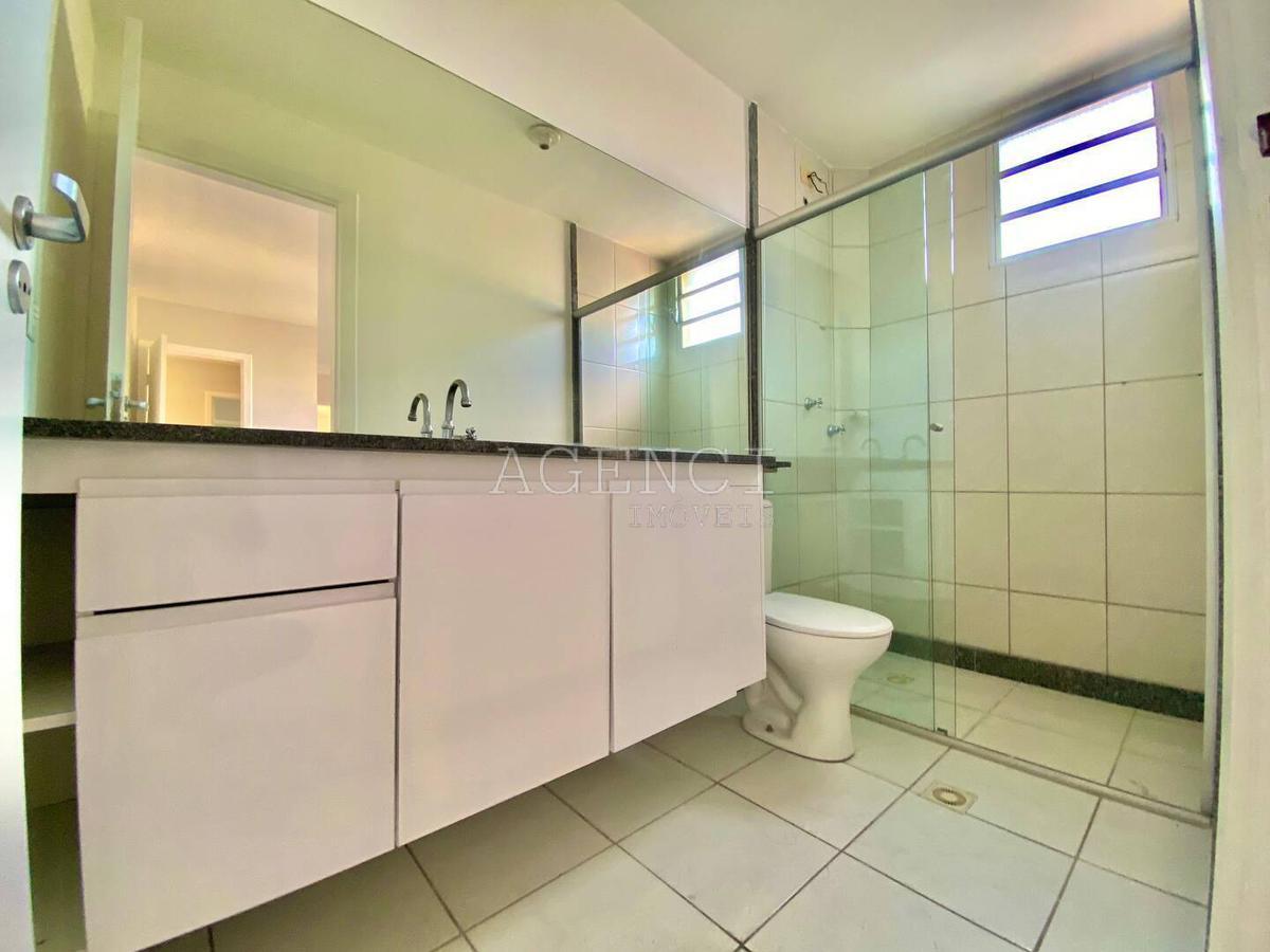 Casa em Condomínio, Cabral, 4 Quartos, 0 Vaga, 4 Suítes