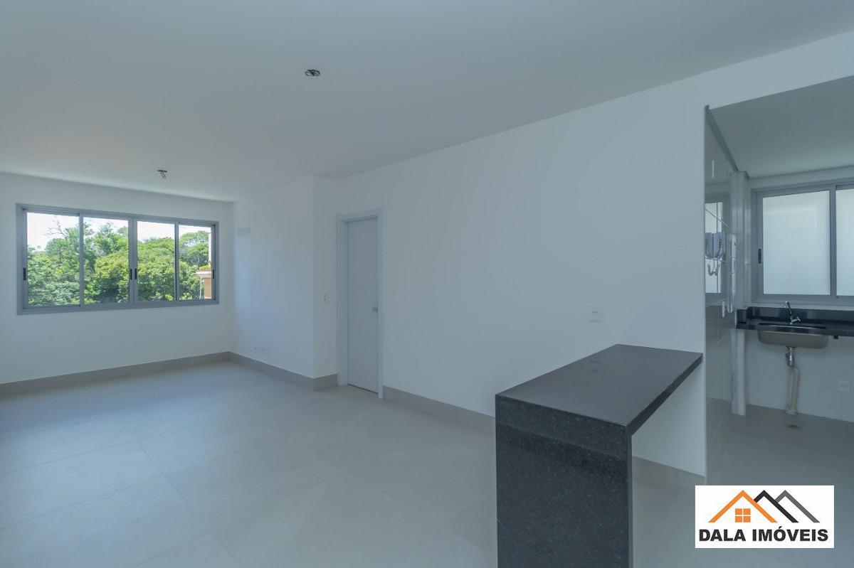 Apartamento, Sagrada Família, 3 Quartos, 2 Vagas, 1 Suíte