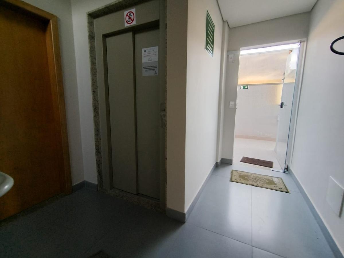 Cobertura, Santa Mônica, 2 Quartos, 1 Vaga