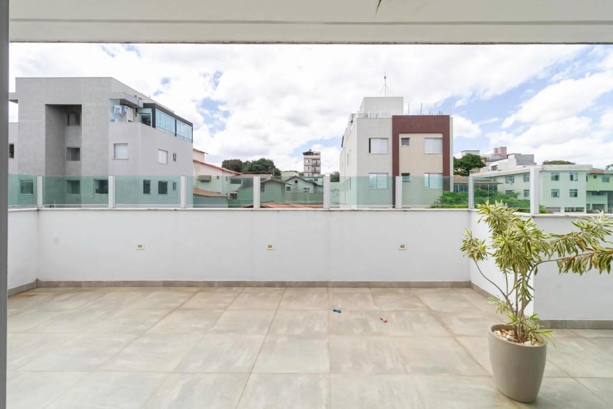 Cobertura, Santa Branca, 3 Quartos, 2 Vagas, 1 Suíte