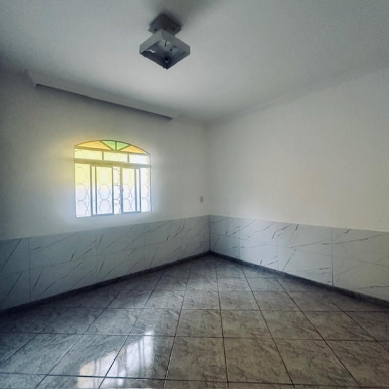 Casa, Jardim América, 2 Quartos, 1 Vaga, 1 Suíte