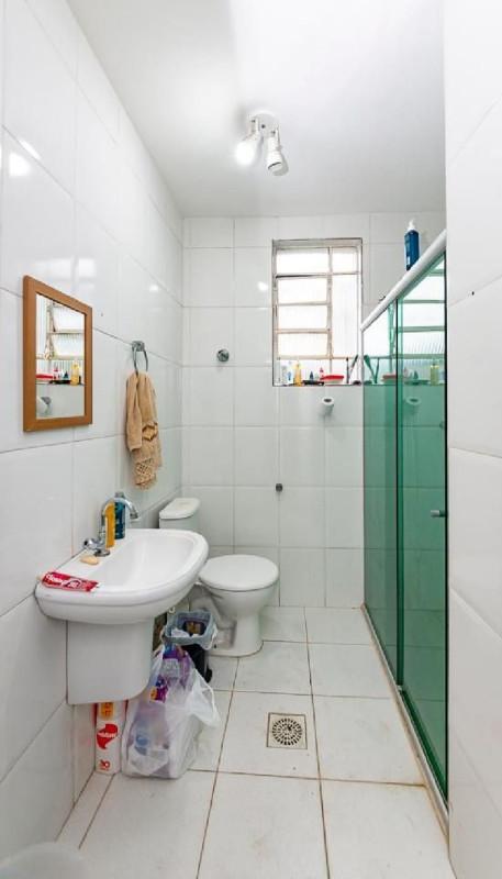 Casa, Barreiro, 5 Quartos, 2 Vagas, 1 Suíte